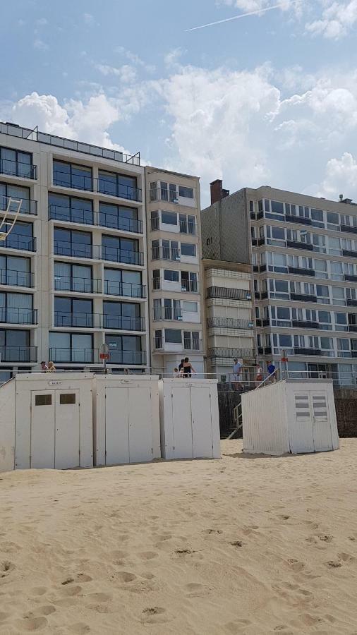 Zeedijk 241, Uitzicht Op Zee, Vue Sur La Mer Koksijde Exterior foto